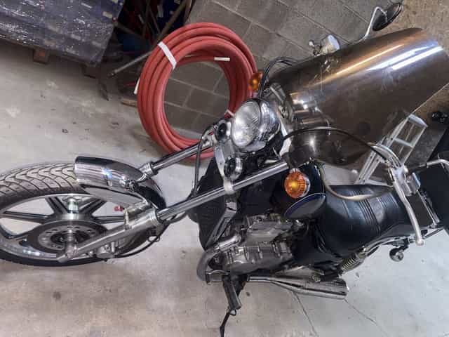 Vand sau schimb Kawasaki en500 vulcan