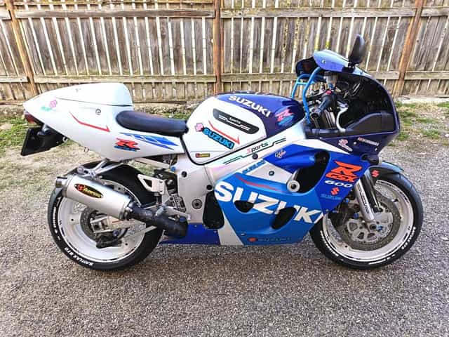 CARENE / suzuki gsxr 600 / 750 SRAD