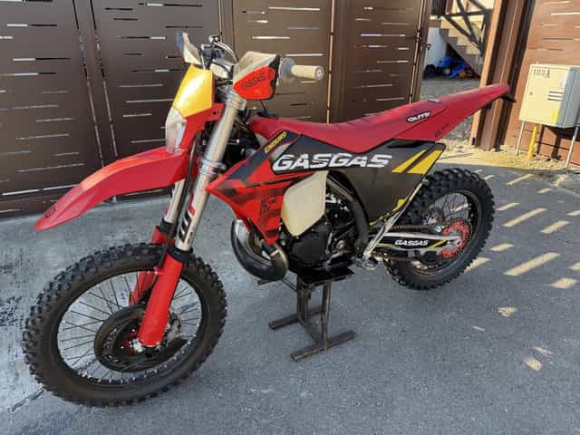 ---GAS GAS EC 300 GP 40h---ktm husvqvarna beta sherco