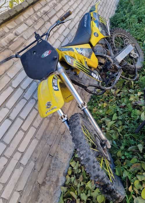 Suzuki rm250 pod swap silnika
