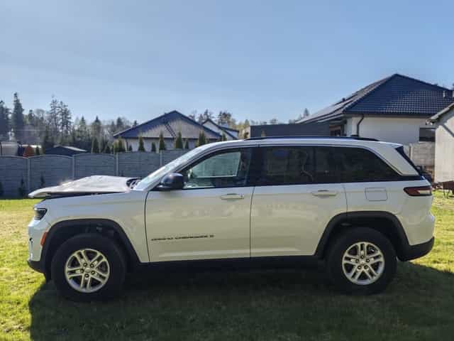 Grand Cherokee 2023r. 30tys km.oplacony