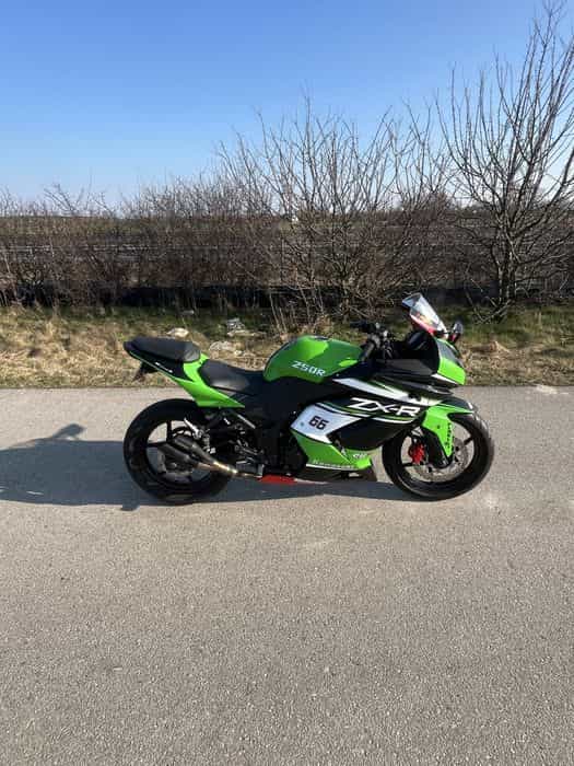 Kawasaki ninja 250