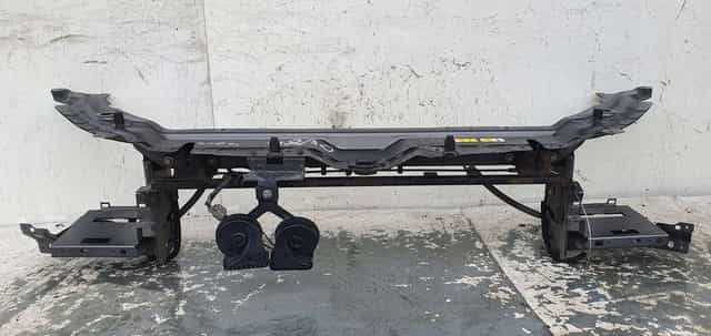 land rover discovery sport l550 fk72-00208-ae pas przedni przód
