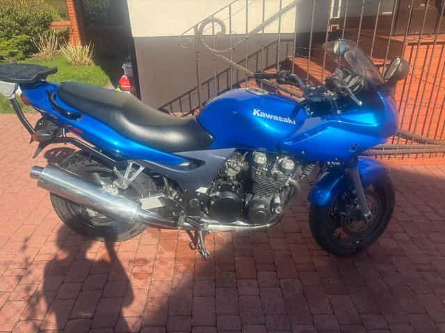 Motocykl Kawasaki ZR-7 idealny stan