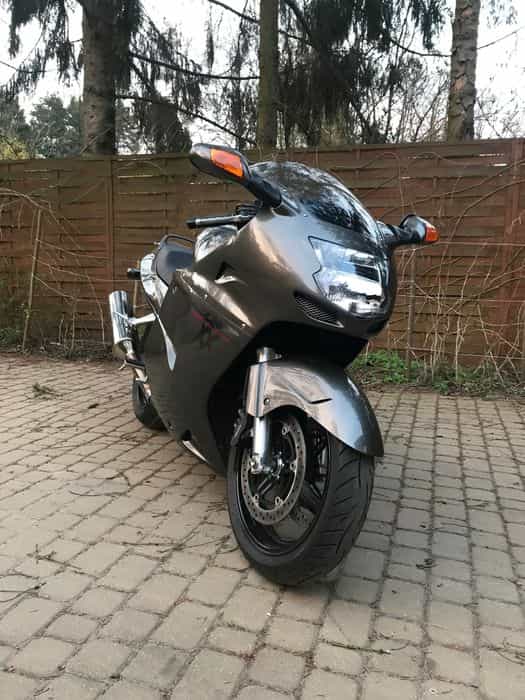 Honda cbr 1100 xx bezwypadek oryginal