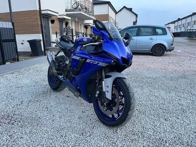 Yamaha R1 RN65,  Akrapovic  Carbon2race  Salon Polska
