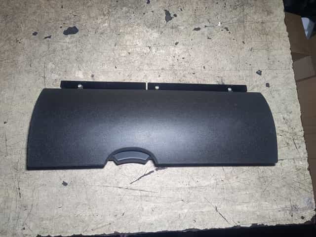 Schowek klapka Nissan Navara D40, Pathfinder,oryginał Europa gwarancja