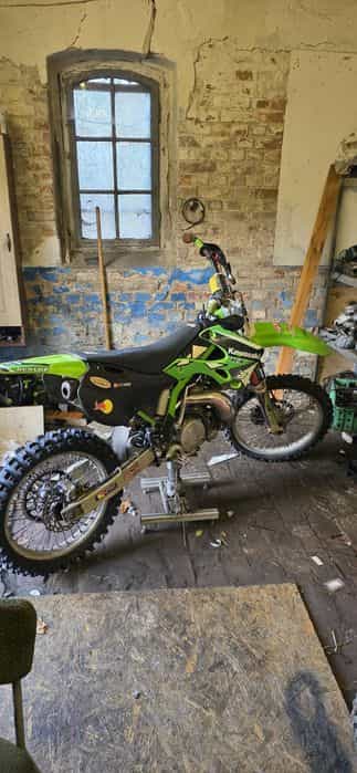 Kawasaki kx 250 2t.  Czytaj opis.