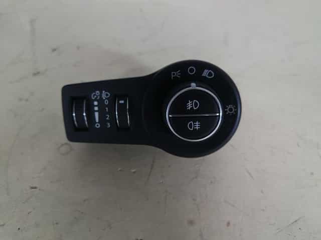 panel przełącznik świateł przeciwmgielne jeep cherokee kl 2016