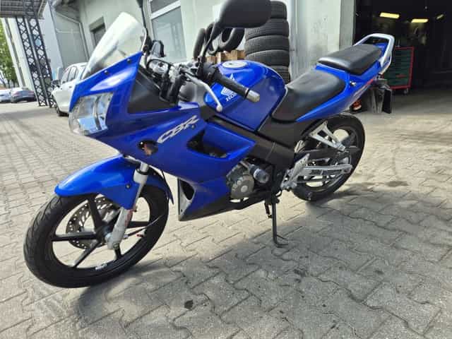 Honda cbr 125 kategoria B
