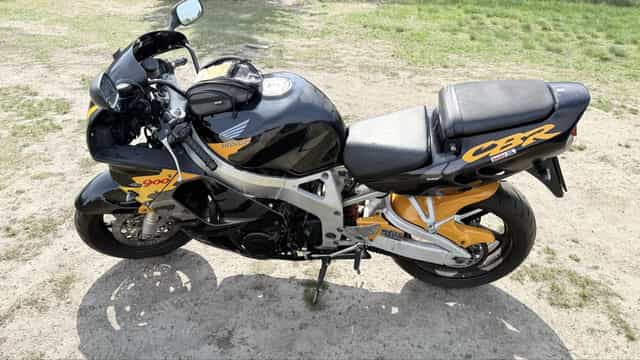 Honda CBR 900RR 1996r.
