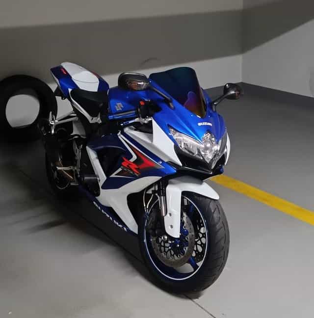 Suzuki GSX-R 750 L0. 2010