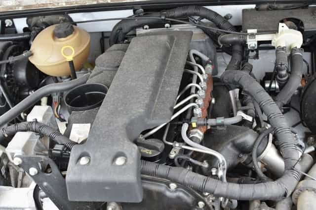 Silnik 2,4 TD4 Goły słupek Land Rover Defender 07r.-11r.