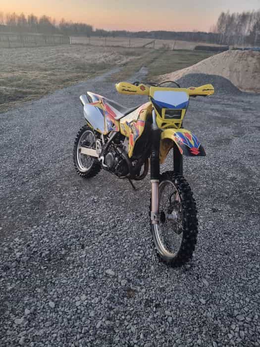 Suzuki DRZ 400 cross enduro