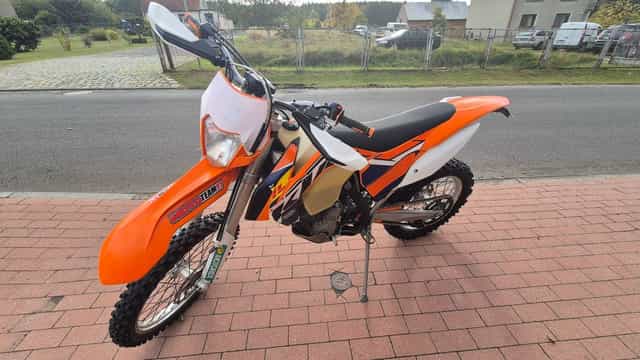 KTM EXC-F350 z Papierami