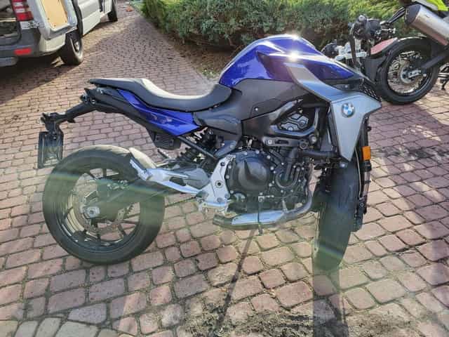 Czesci do BMW F900R xr silnik bak felga inne