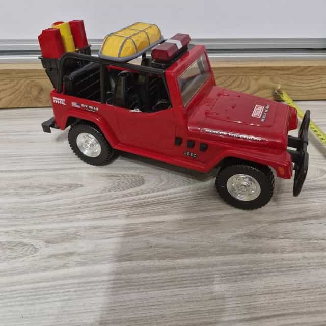 Tonka jeep wrangler samochód