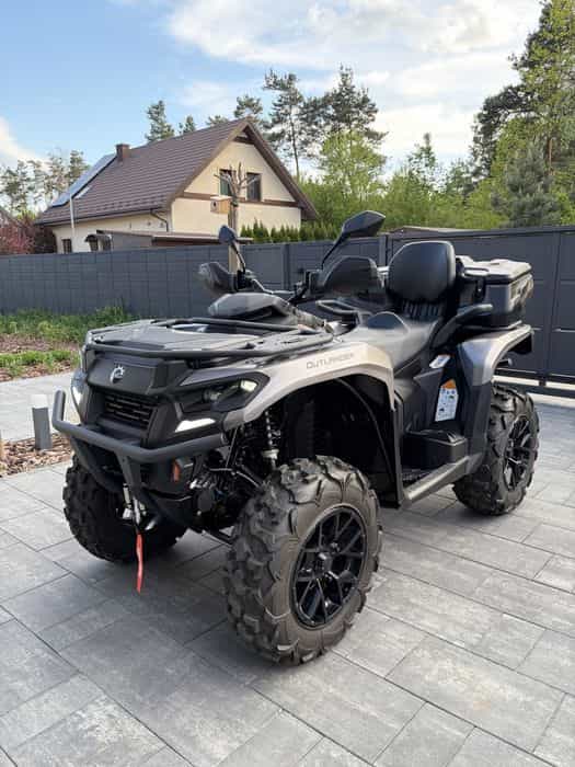 Quad Can Am Outlander 700xt jak nowy