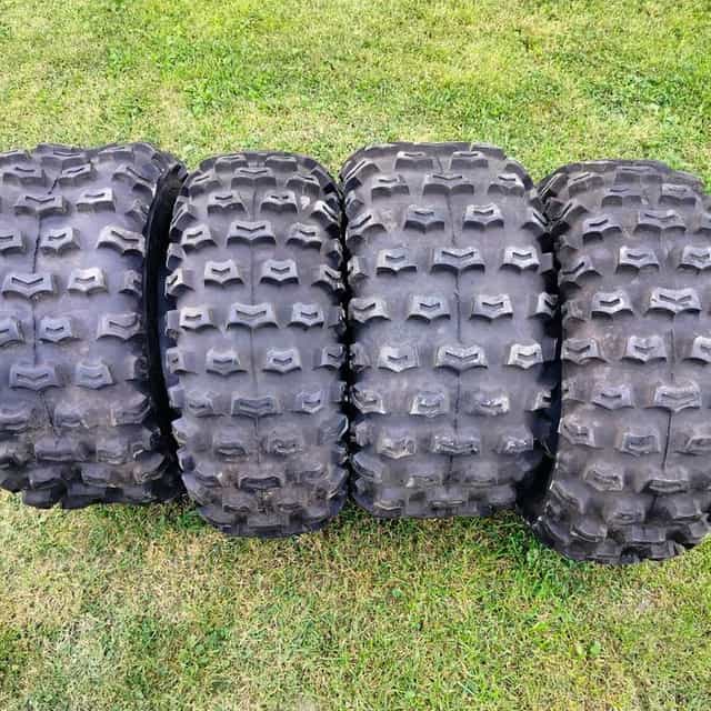 Quad quady ATV can am (Polarisa Yamaha kawasaki honda Suzuki)