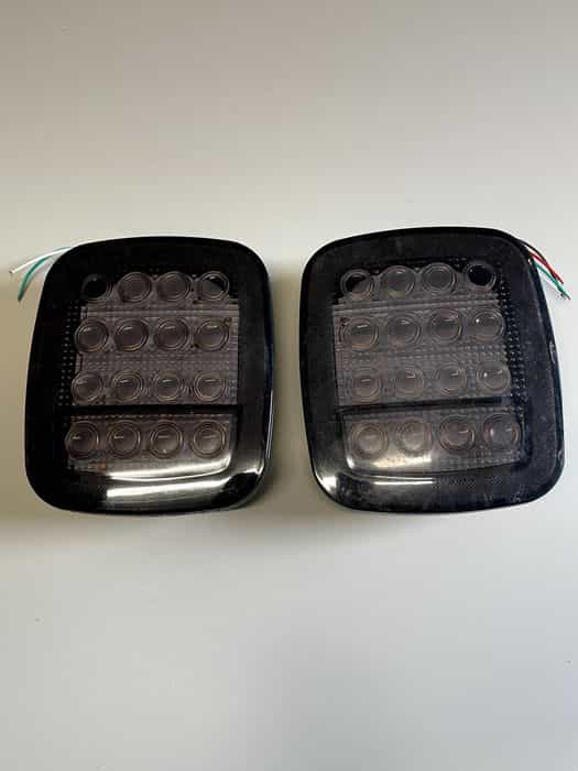 Zestaw tylnych lamp LED Jeep Wrangler (2456)