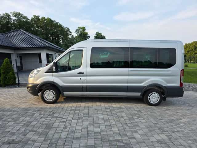 Ford Transit Trend 9 Osobowy Przewóz Osób Niepełnosprawnych Kamper