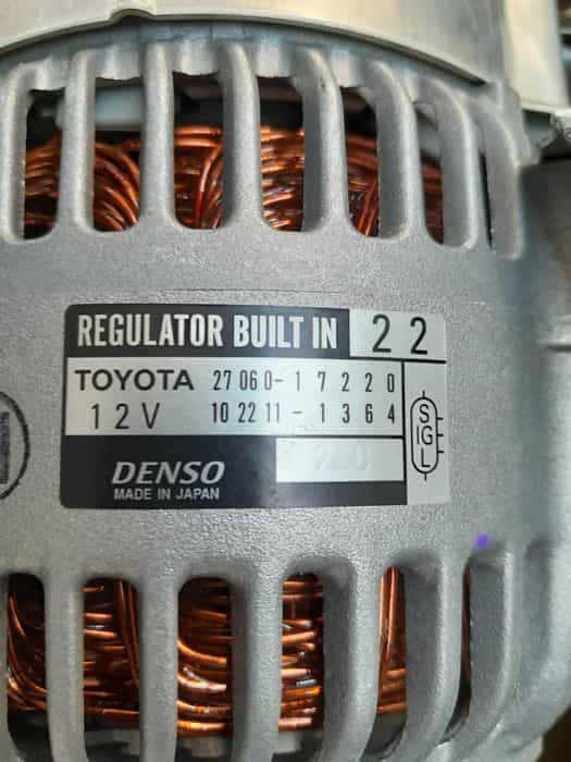 Alternator Denso 12V - TOYOTA LAND CRUISER