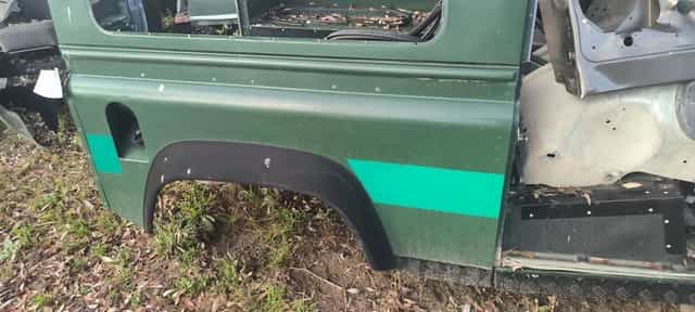 land rover defender 90 sw td 5 pas tylny