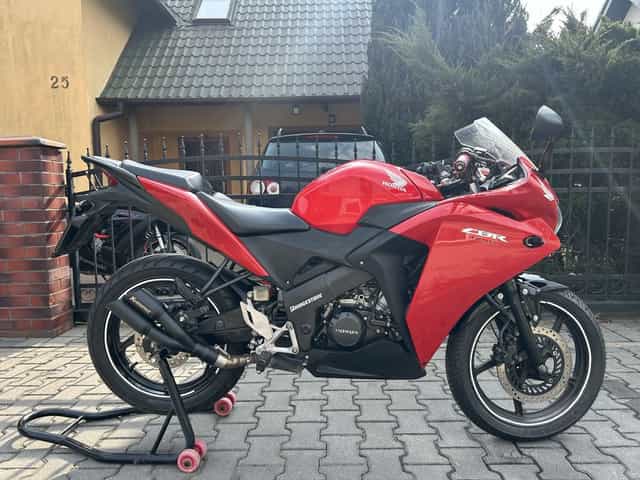 Honda    CBR 125