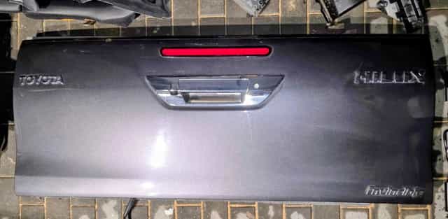 Toyota Hilux 2015- 6X1 klapa burta paki  kpl kamera instalacja Wawa