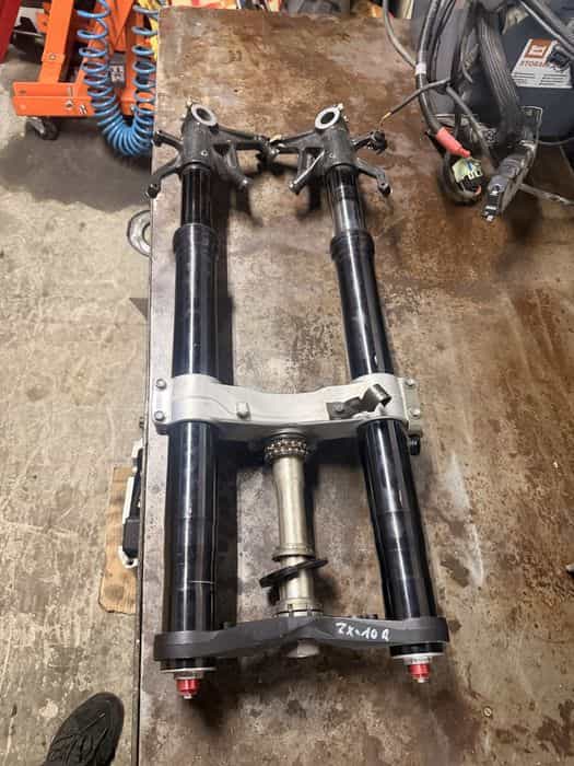 Lagi z półkami kawasaki zx-10r 08r