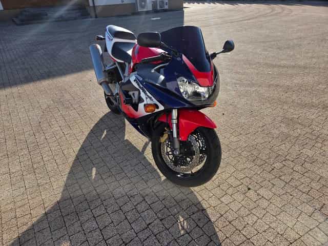 Honda CBR 929 Fireblade SC44