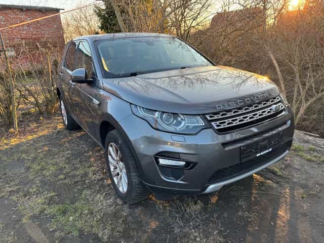 Land Rover Discovery sport 2.0 niski przebieg