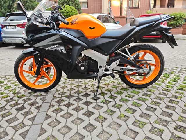 Honda CBR 125r jc50 2016