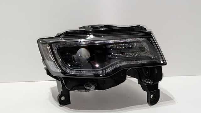 Reflektor prawy xenon JEEP GRAND CHEROKEE WK2 SRT Skrętny