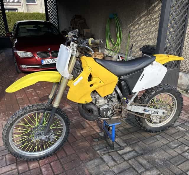 Suzuki RM 250 Czesci Cylinder Zawór Skrzynia Zaplon Kartery Glowica
