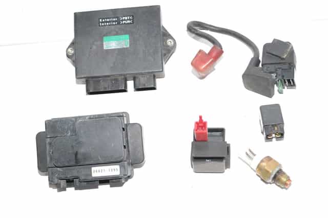 moduł przekaźnik czujnik bezpieczniki  kawasaki zx9r zx 9 r 99r