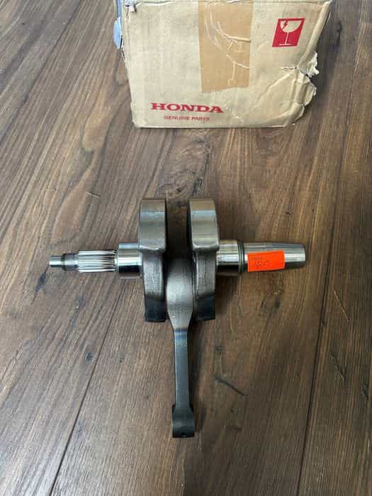 Wał korbowy Honda cbr 250