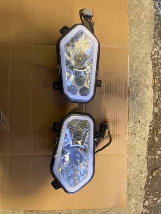 Lampa prawa lewa ledowa polaris scrambler 1000S polaris sportsman 1000