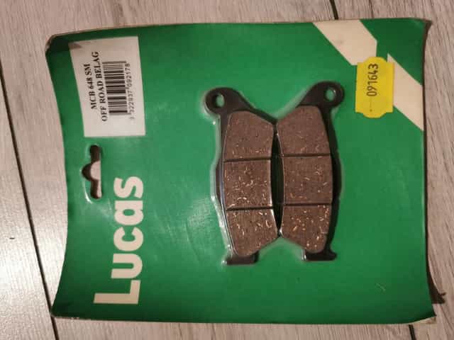 Yamaha yzf r125  klocki hamulcowe