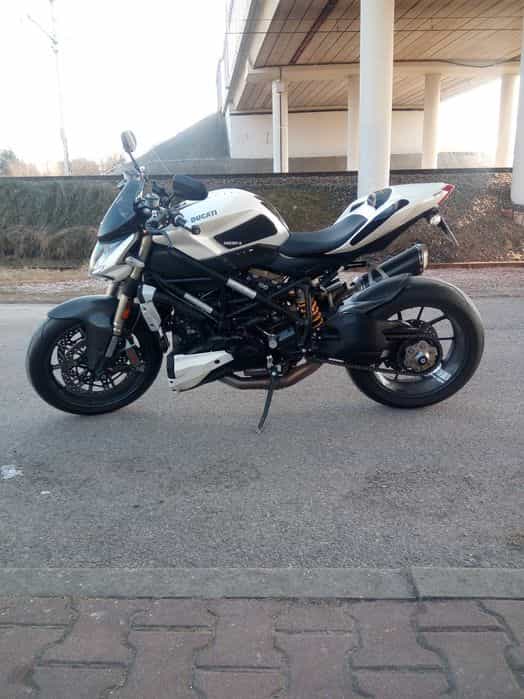 Ducati streetfighter 1098