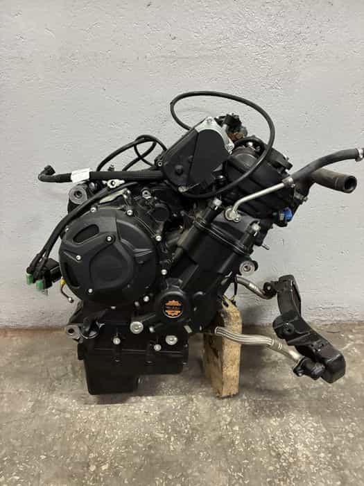 Silnik MV AGUSTA Brutale 800 NOWY