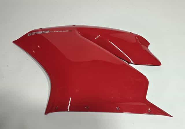 Ducati Panigale 1299s lewa owiewka, czasza, zadupek, wypełnienie