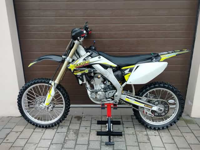 Honda CRF 250R  dwururka