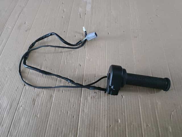 Rolgaz manetka prawa podgrzewane manetki Ducati Multistrada V4 S V4 1260