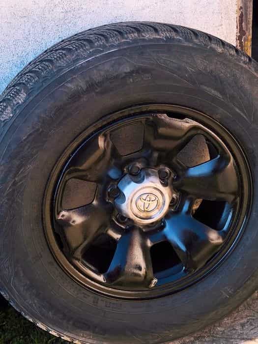 Komplet kół Toyota Land Cruiser + akumulator ENRG 95Ah