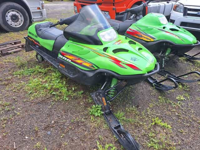 Skuter śnieżny Arctic Cat ZR600