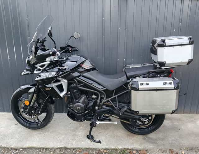Triumph Tiger 800 XRX 850 * TABLET * 3x kufry ABS TC TEMPOMAT Full LED