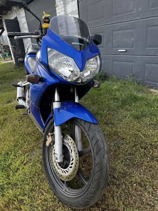 Honda cbr 125     A1     B