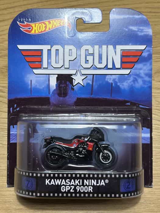 Hot Wheels TOP GUN Kawasaki Ninja GPZ 900R Retro Entertainment 2015