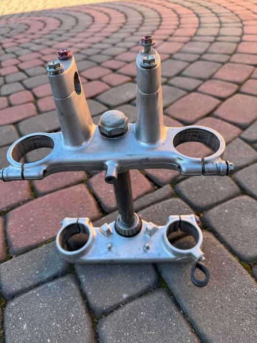 polki zawieszenia półki lag amortyzatorow suzuki rm 85 r 02-23